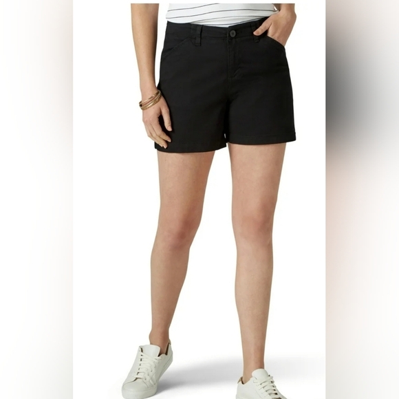Women's Lee Relaxed Fit Mid Rise Shorts, Black, Size 6 Medium, NWT - Picture 1 of 13